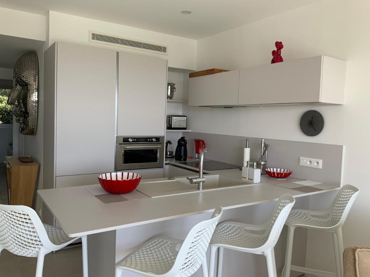 Appartement 2 Chambres Vue Mer Panoramique, Proche Croisette Cannes Vallauris Exterior foto