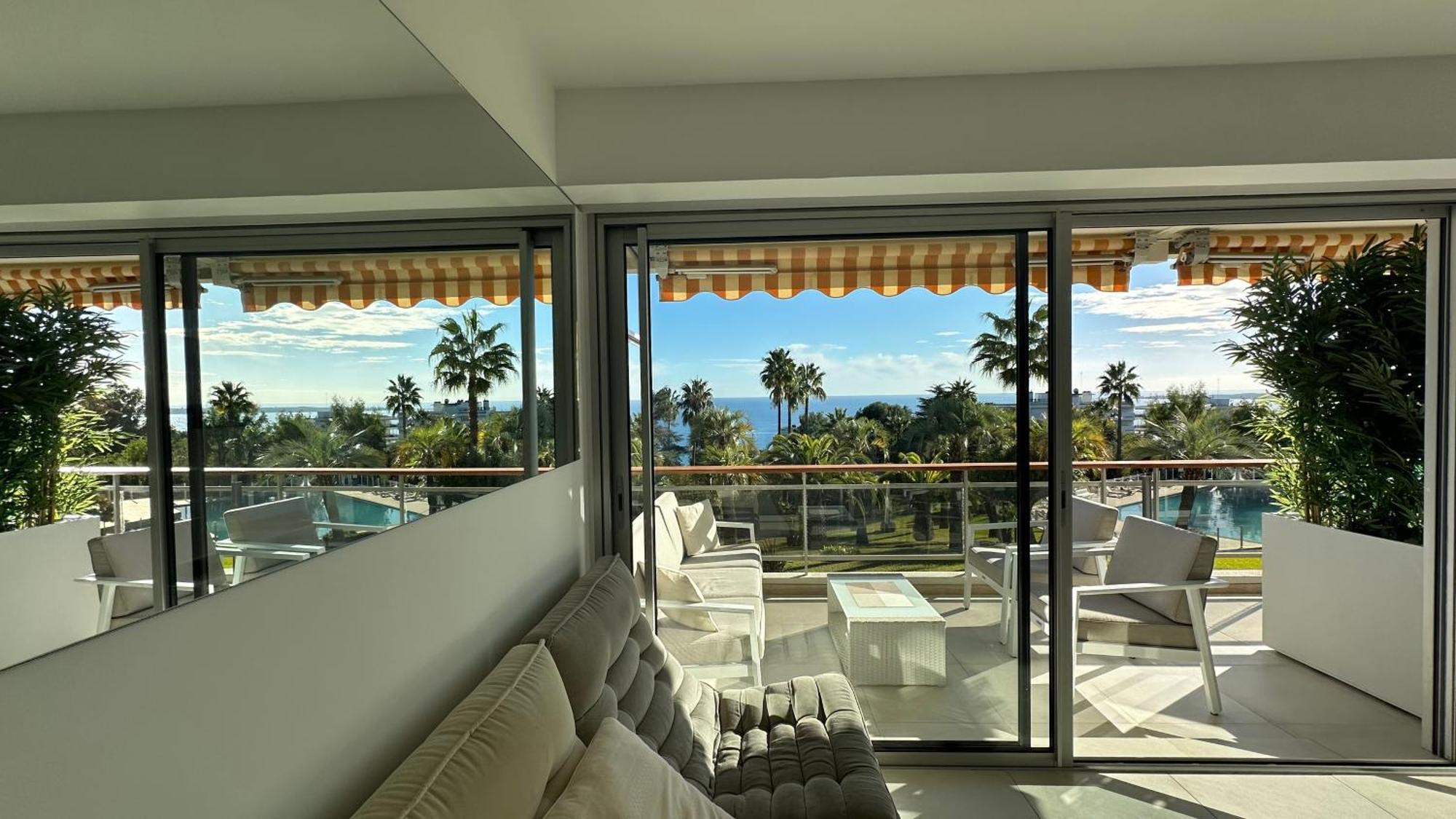 Appartement 2 Chambres Vue Mer Panoramique, Proche Croisette Cannes Vallauris Exterior foto