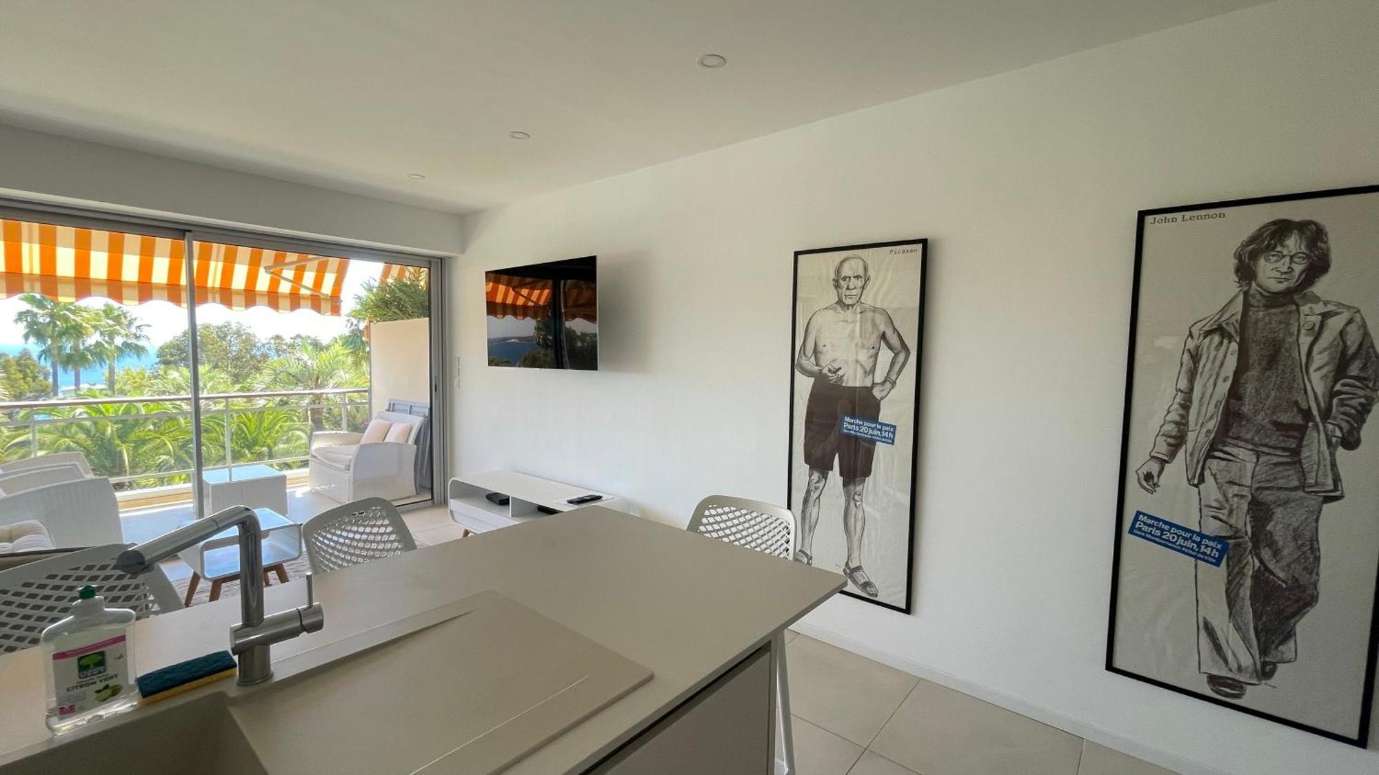 Appartement 2 Chambres Vue Mer Panoramique, Proche Croisette Cannes Vallauris Exterior foto