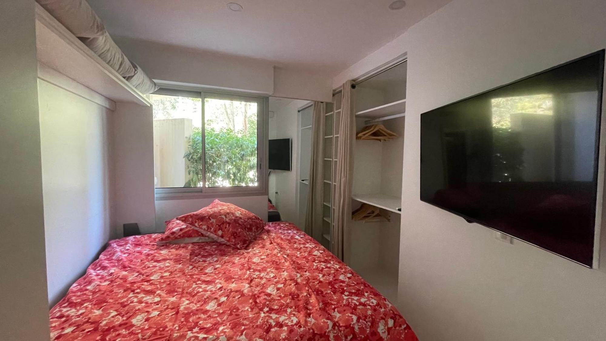 Appartement 2 Chambres Vue Mer Panoramique, Proche Croisette Cannes Vallauris Exterior foto